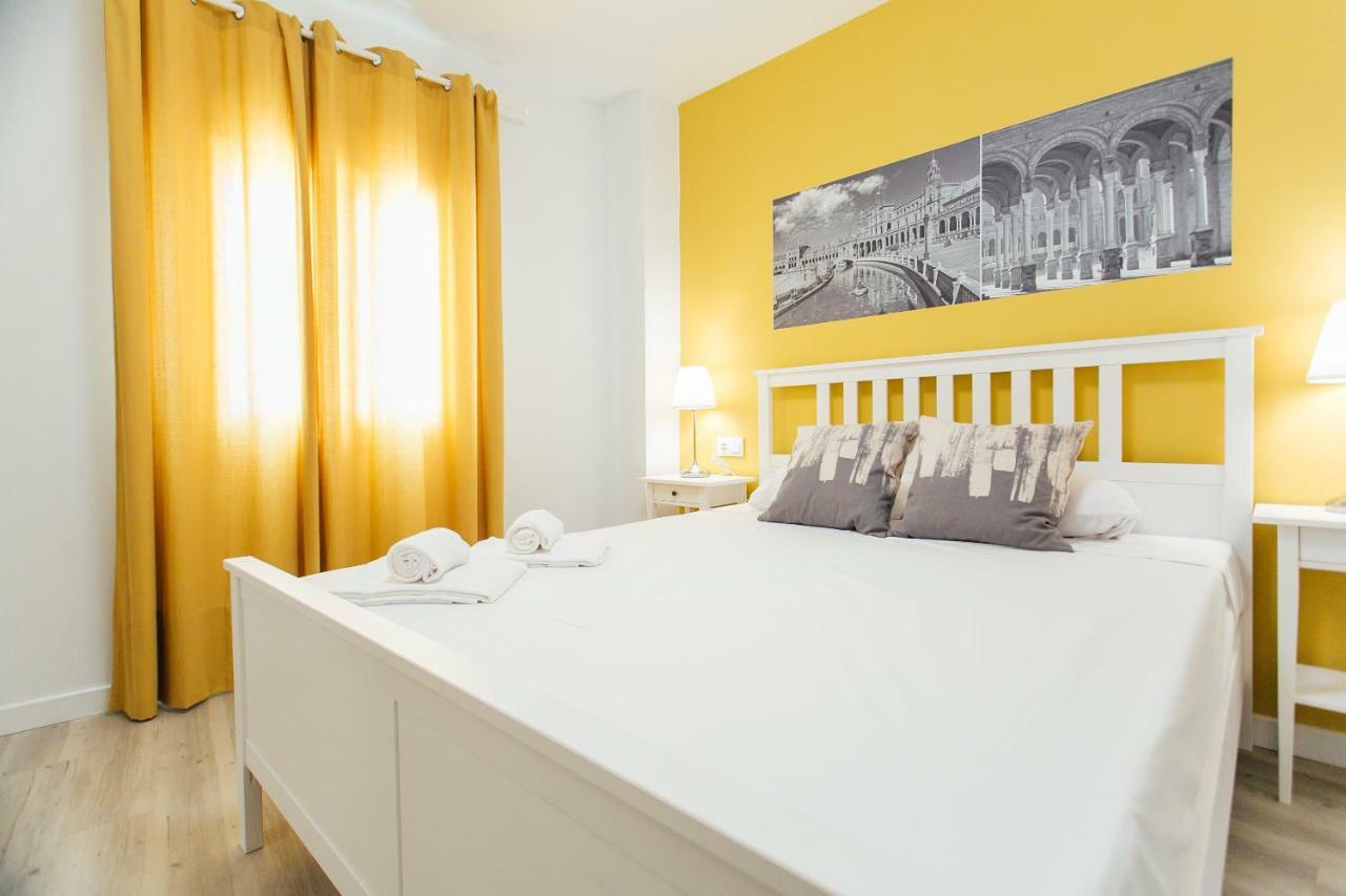 Colorful And Diaphanous- 3Bd 1Bth - Peral Sevilla Eksteriør billede