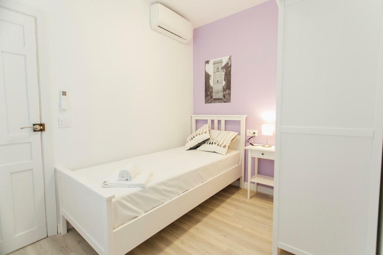 Colorful And Diaphanous- 3Bd 1Bth - Peral Sevilla Eksteriør billede