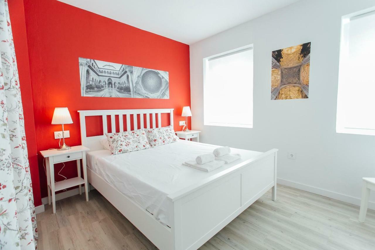Colorful And Diaphanous- 3Bd 1Bth - Peral Sevilla Eksteriør billede